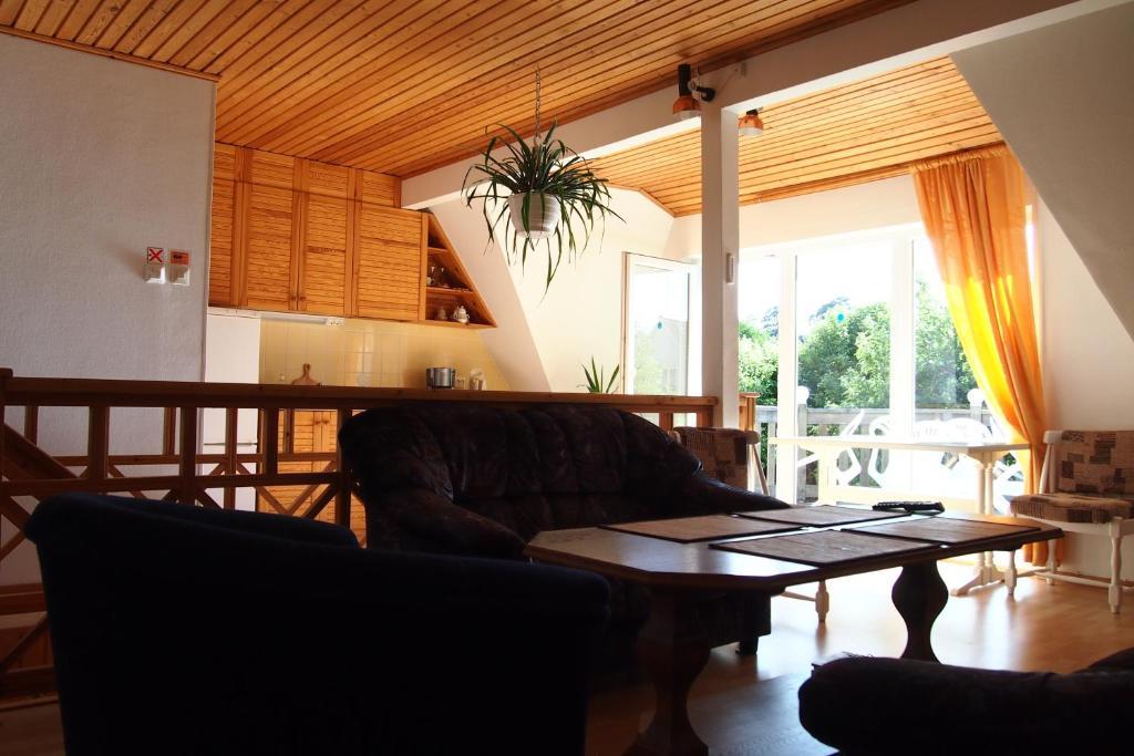 Maenni Guesthouse Haapsalu Zimmer foto